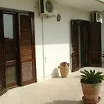 Bed & Breakfast Sigismondo Castromediano 2*