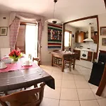Sigismondo Castromediano Bed & Breakfast 2*