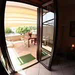Sigismondo Castromediano Bed & Breakfast 2*