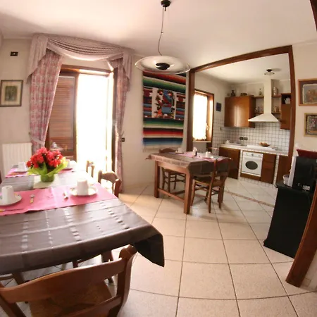 Sigismondo Castromediano Bed and Breakfast 2*